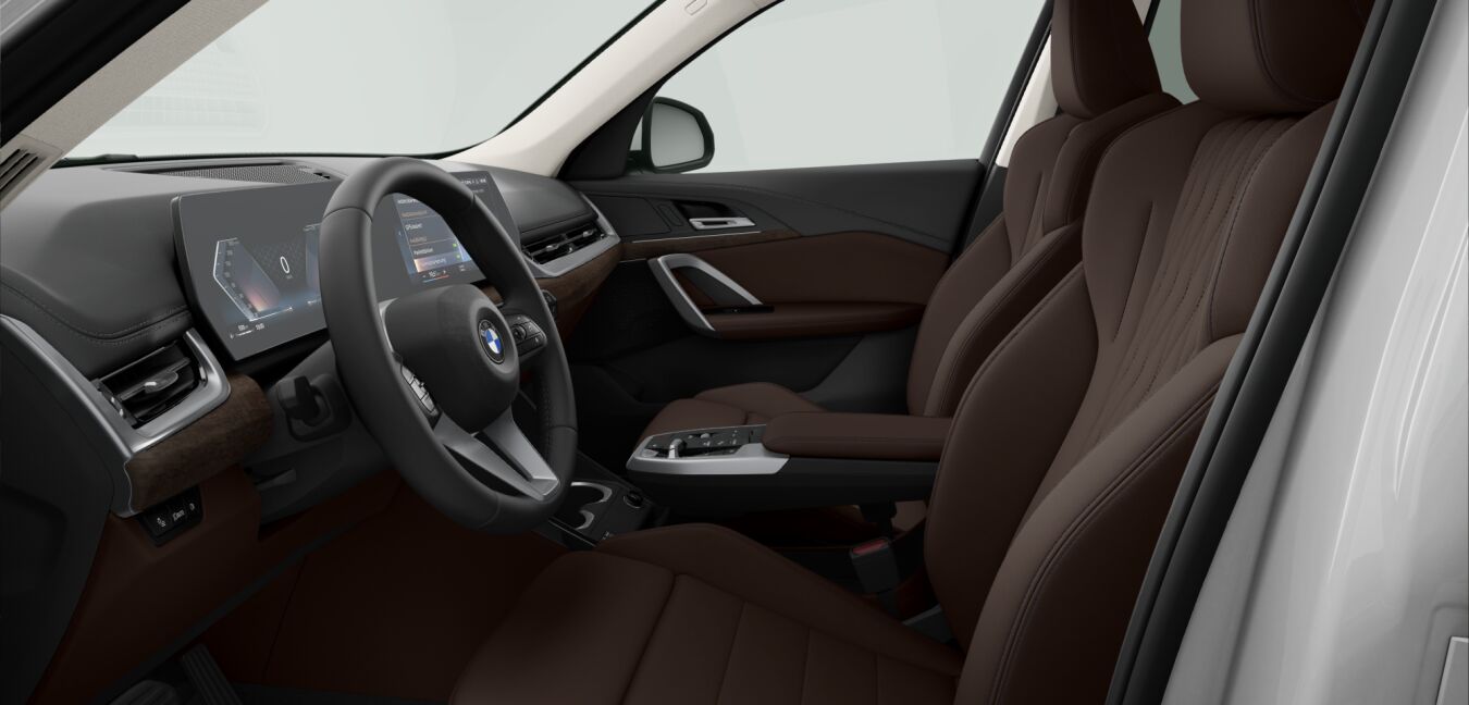 BMW BMW X im Innenraum seitlich