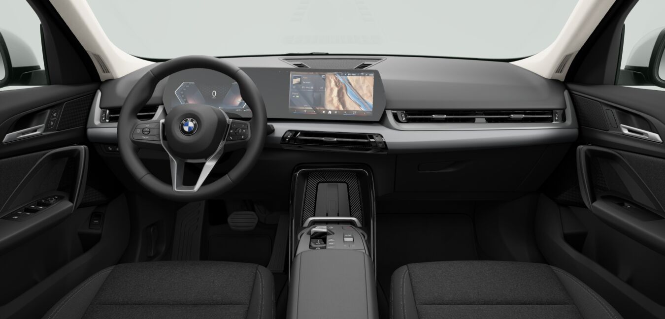 BMW BMW X im Innenraum von vorne