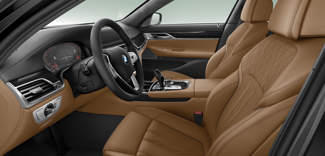 BMW BMW 7er im Innenraum seitlich BMW BMW 7er im Innenraum seitlich