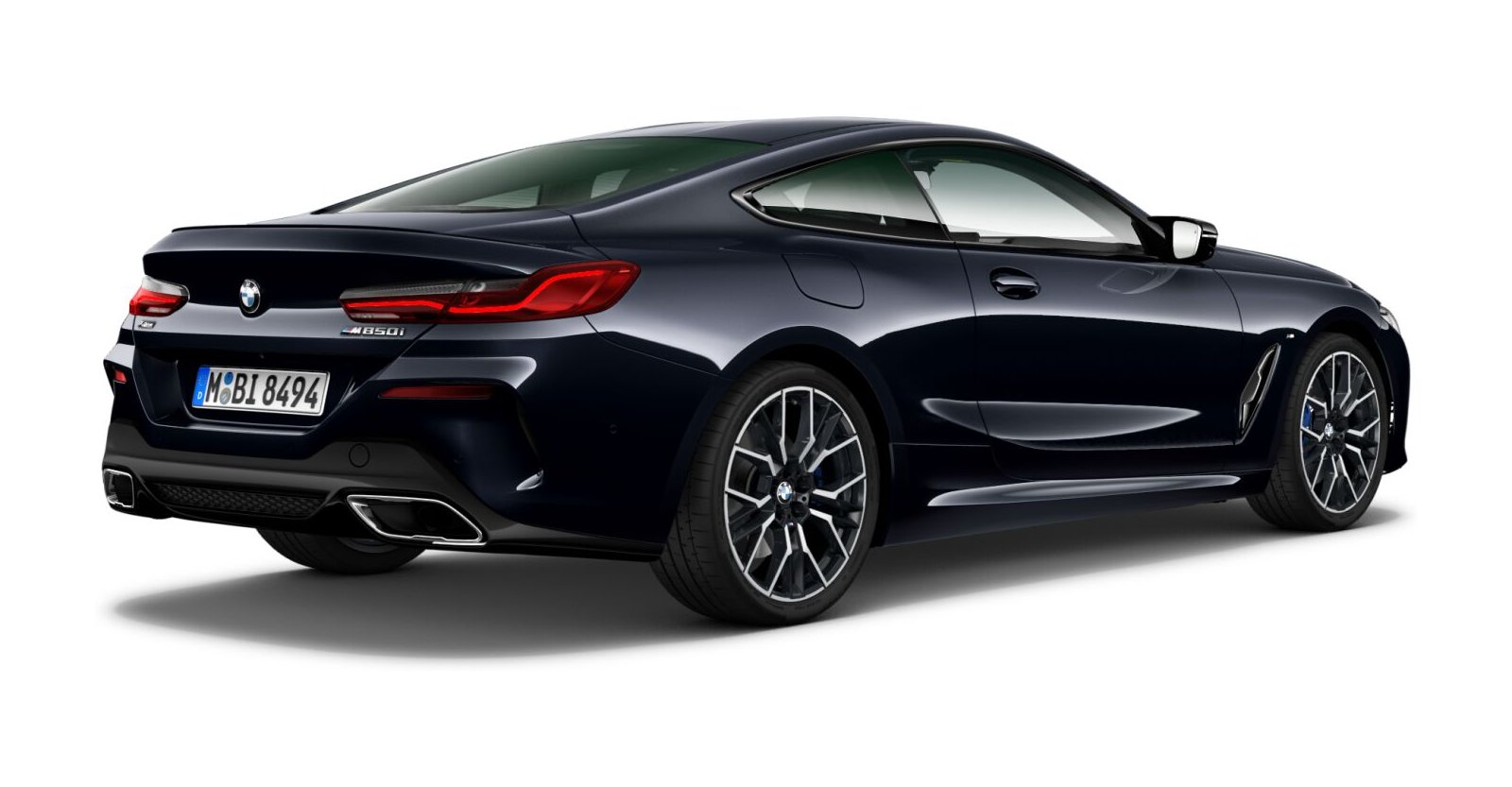 BMW BMW 8er in Schwarz von hinten BMW BMW 8er in Schwarz von hinten