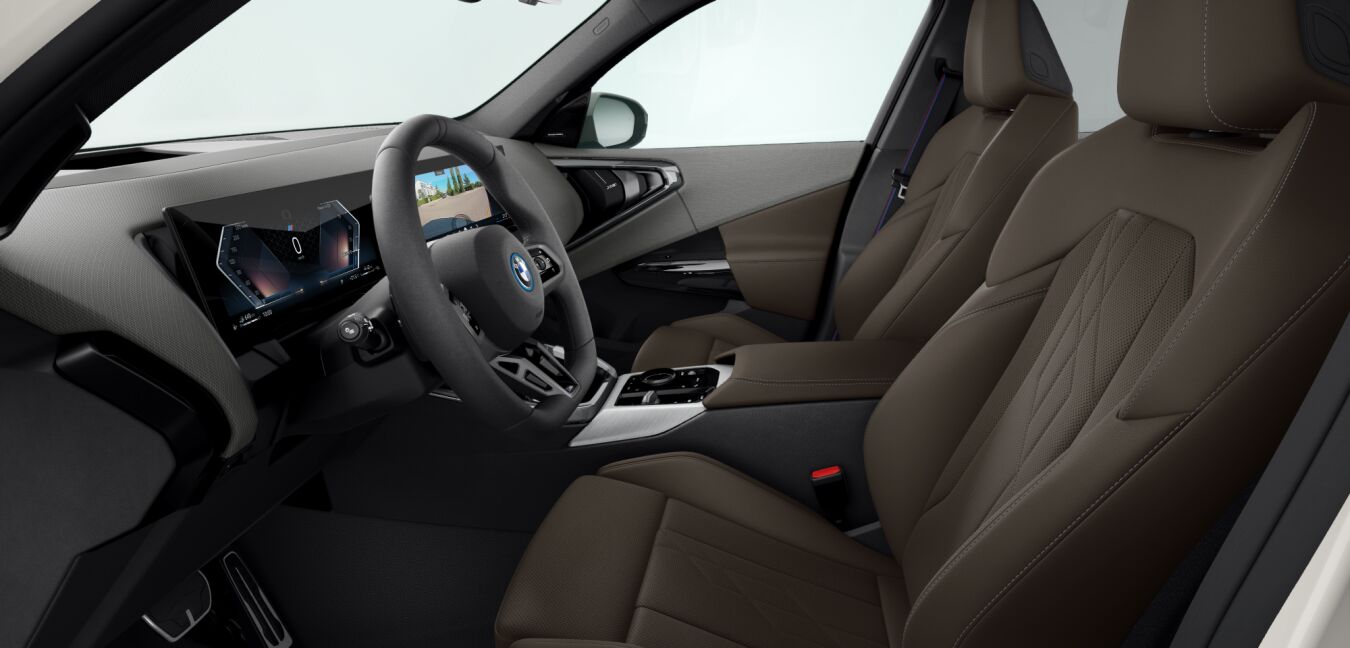 BMW BMW X im Innenraum seitlich