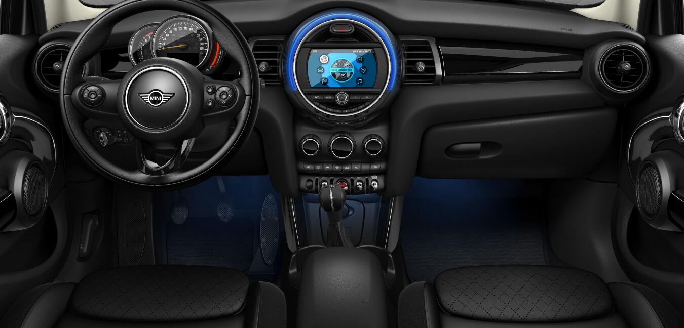 MINI MINI 5-Türer im Innenraum von vorne