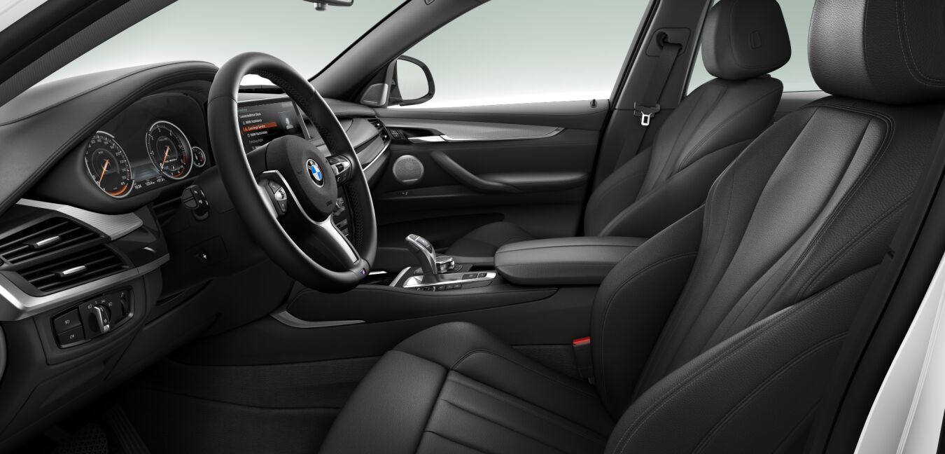 BMW BMW X im Innenraum seitlich