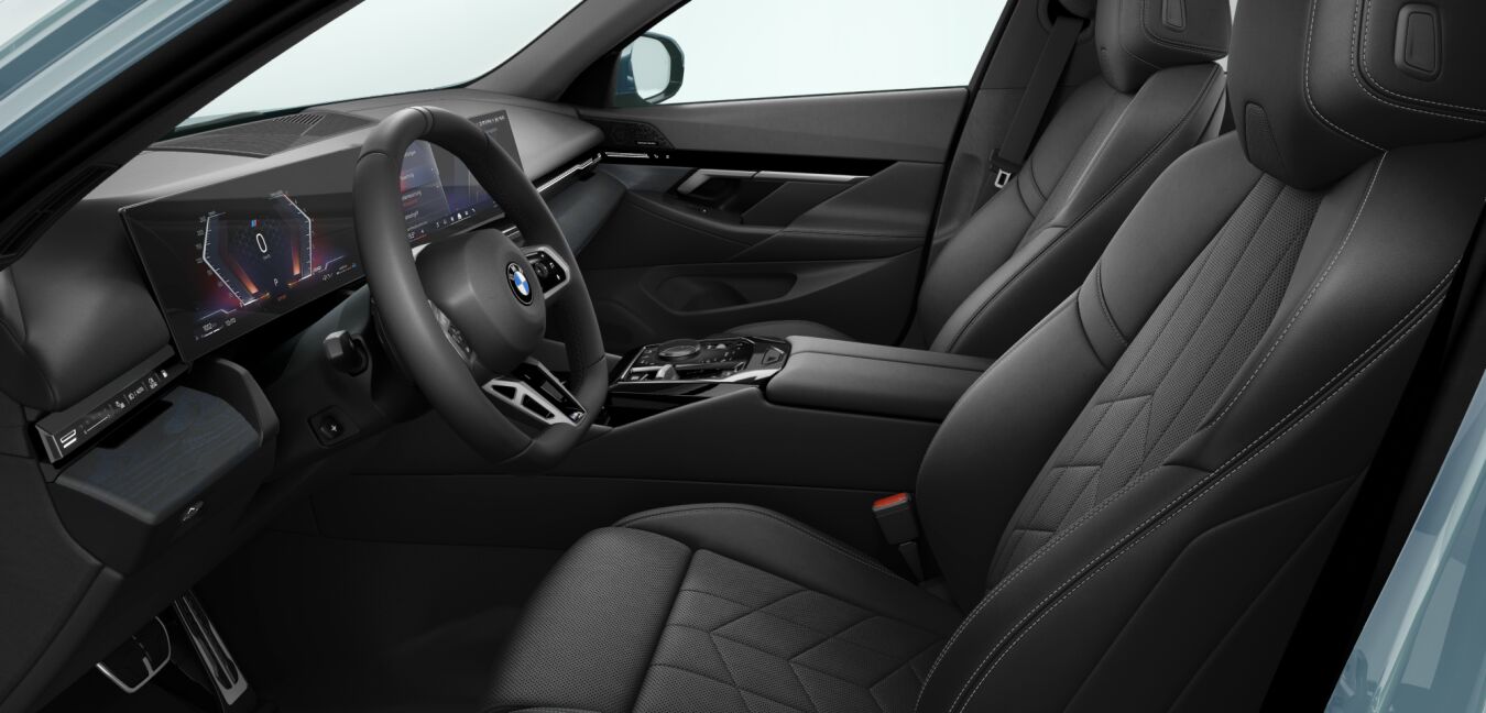 BMW BMW 5er im Innenraum seitlich BMW BMW 5er im Innenraum seitlich