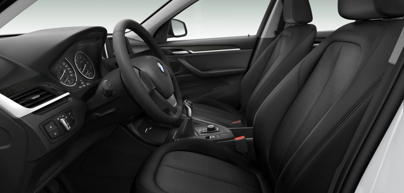BMW BMW X im Innenraum seitlich BMW BMW X im Innenraum seitlich