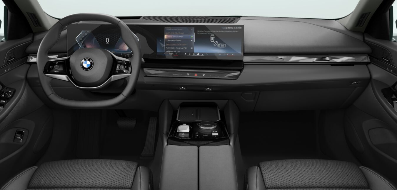 BMW BMW 5er im Innenraum von vorne