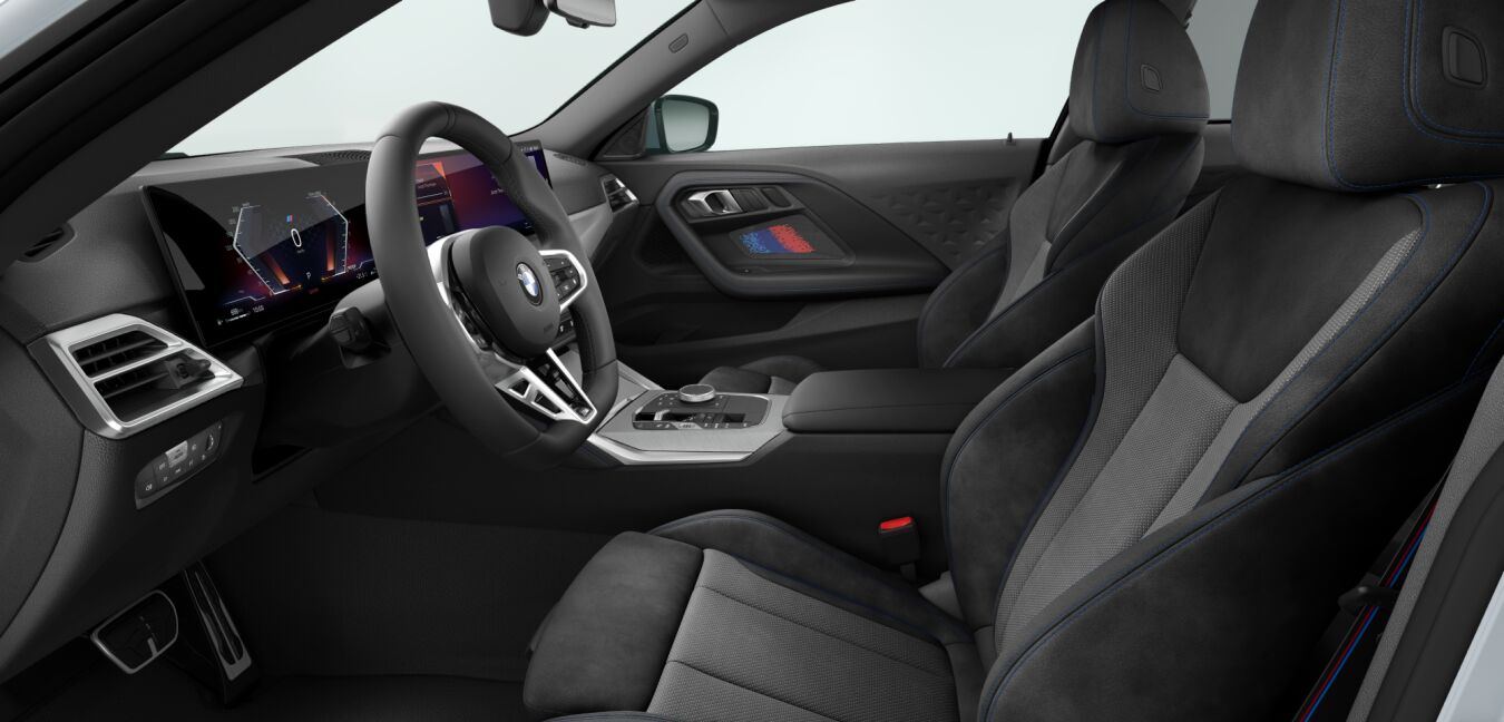 BMW BMW 2er im Innenraum seitlich