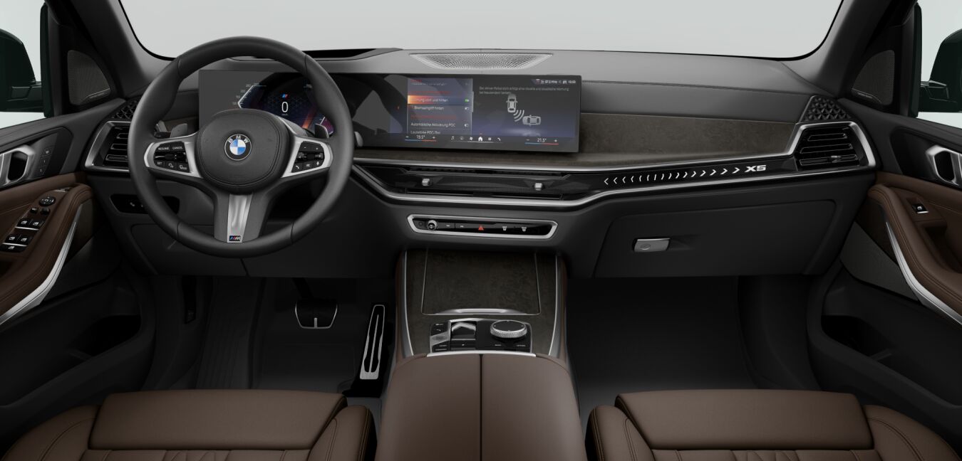 BMW BMW X im Innenraum von vorne