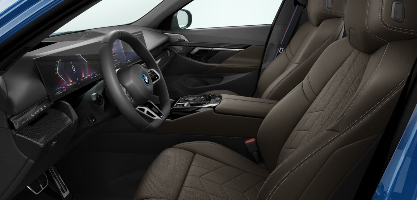 BMW BMW 5er im Innenraum seitlich BMW BMW 5er im Innenraum seitlich