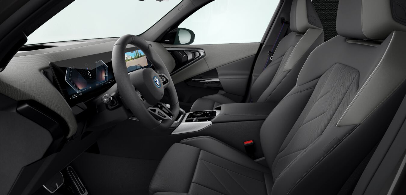 BMW BMW X im Innenraum seitlich