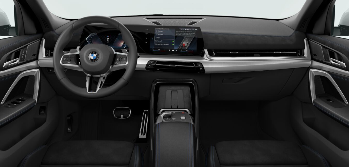 BMW BMW X im Innenraum von vorne