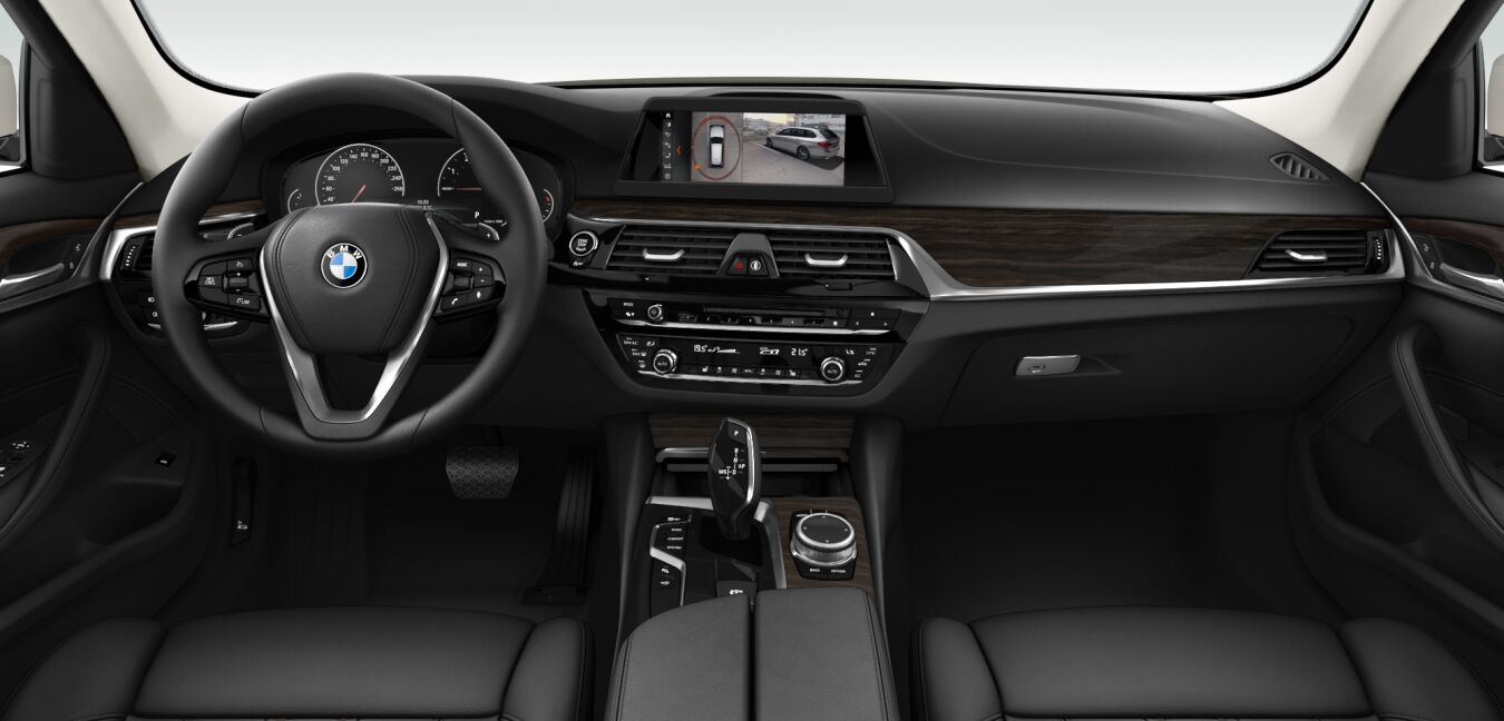 BMW BMW 5er im Innenraum von vorne BMW BMW 5er im Innenraum von vorne