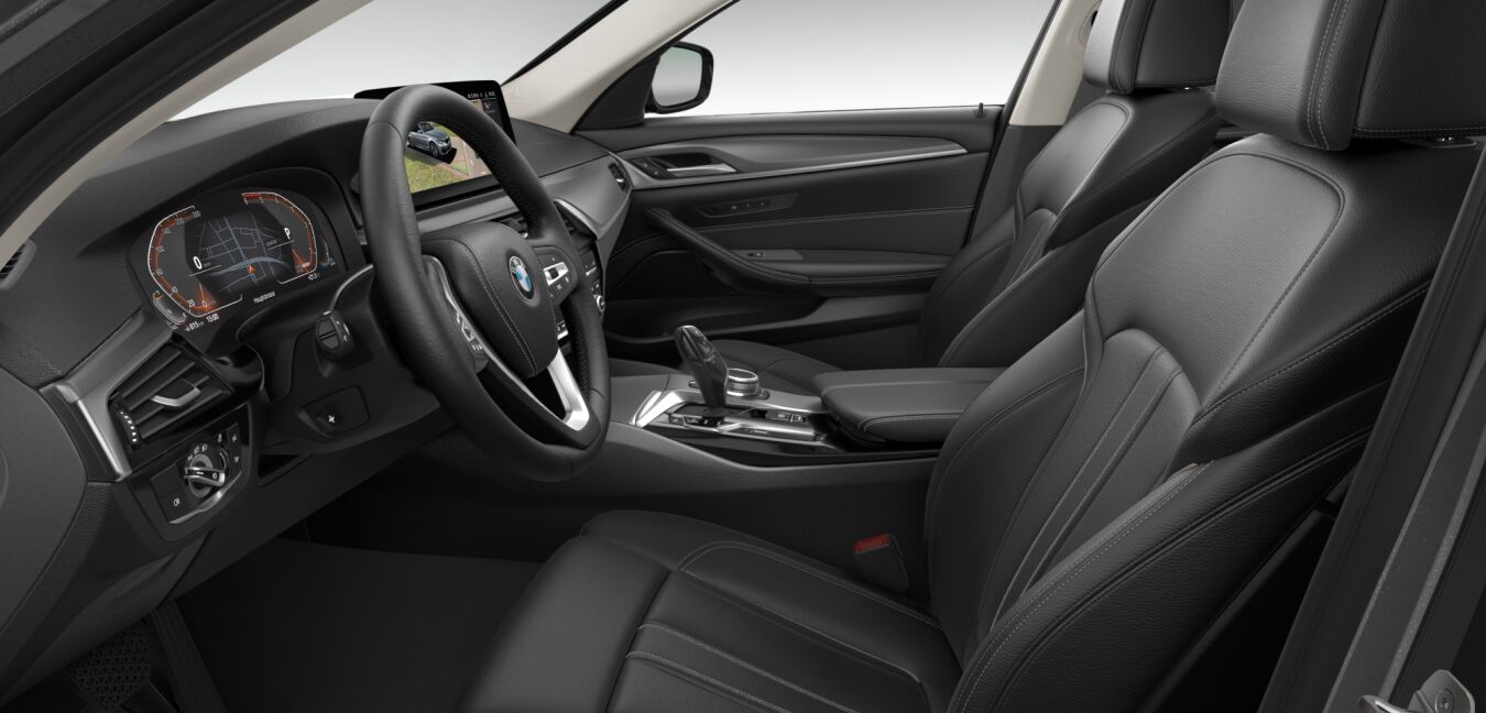 BMW BMW 5er im Innenraum seitlich BMW BMW 5er im Innenraum seitlich