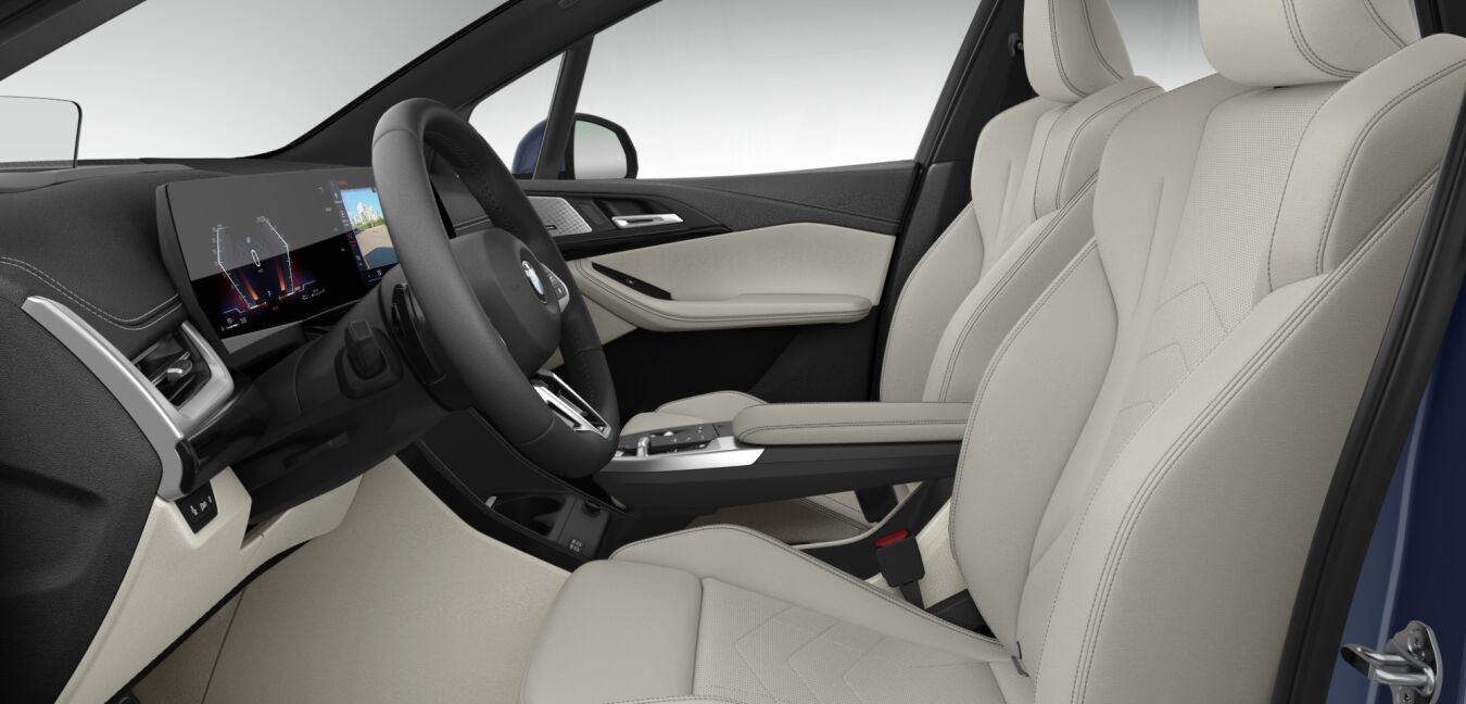 BMW BMW 2er im Innenraum seitlich BMW BMW 2er im Innenraum seitlich