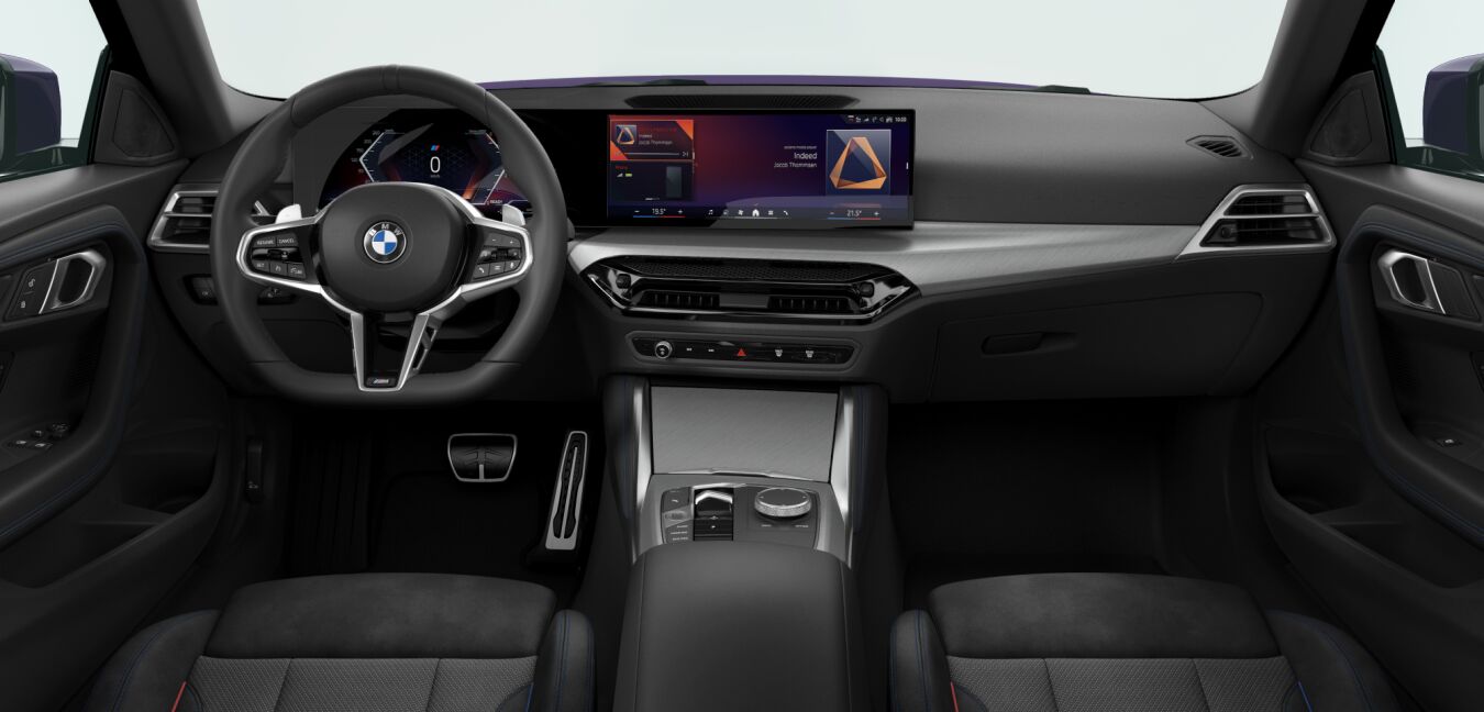 BMW BMW 2er im Innenraum von vorne