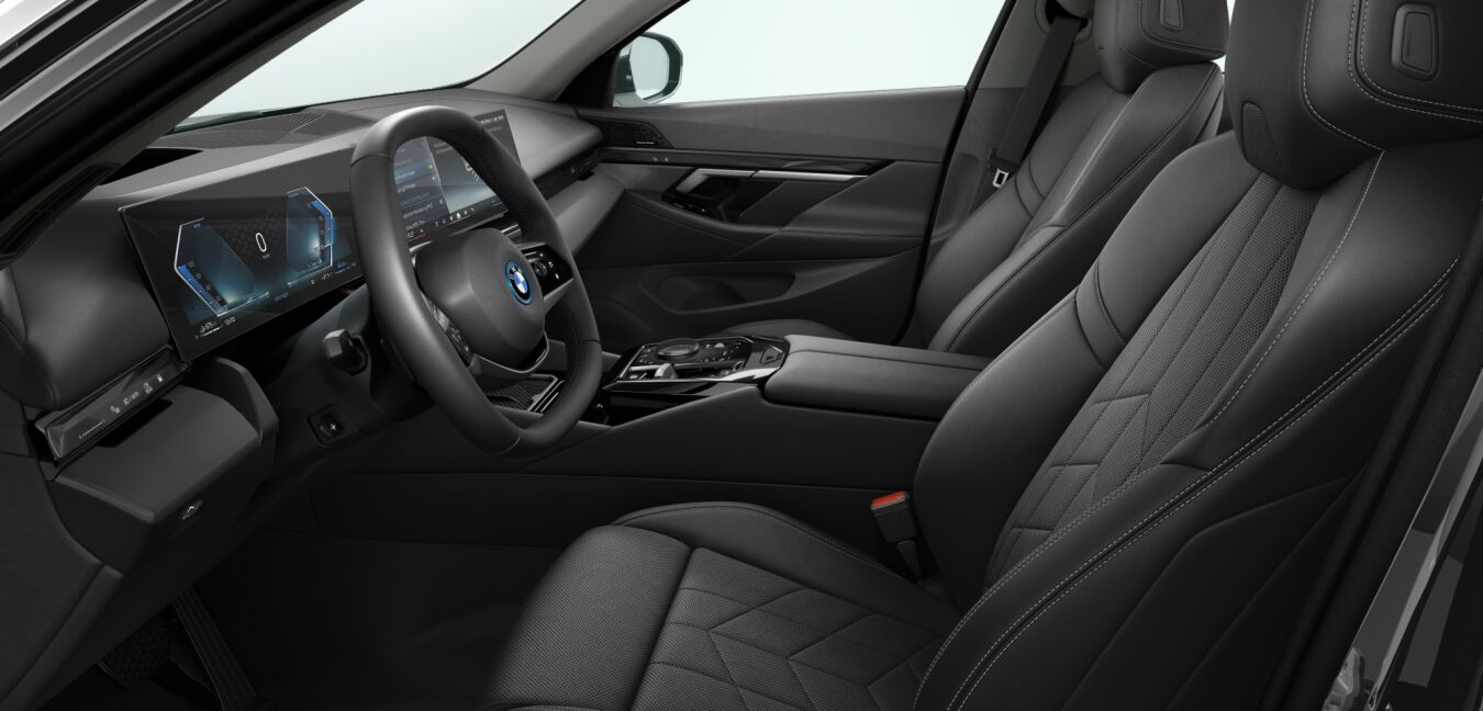 BMW BMW 5er im Innenraum seitlich BMW BMW 5er im Innenraum seitlich