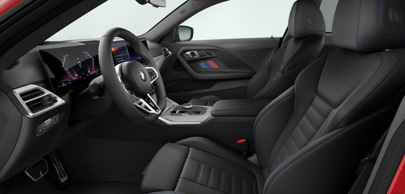 BMW BMW 2er im Innenraum seitlich BMW BMW 2er im Innenraum seitlich