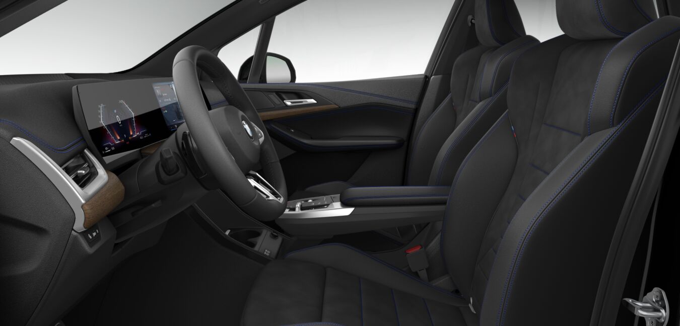 BMW BMW 2er im Innenraum seitlich BMW BMW 2er im Innenraum seitlich