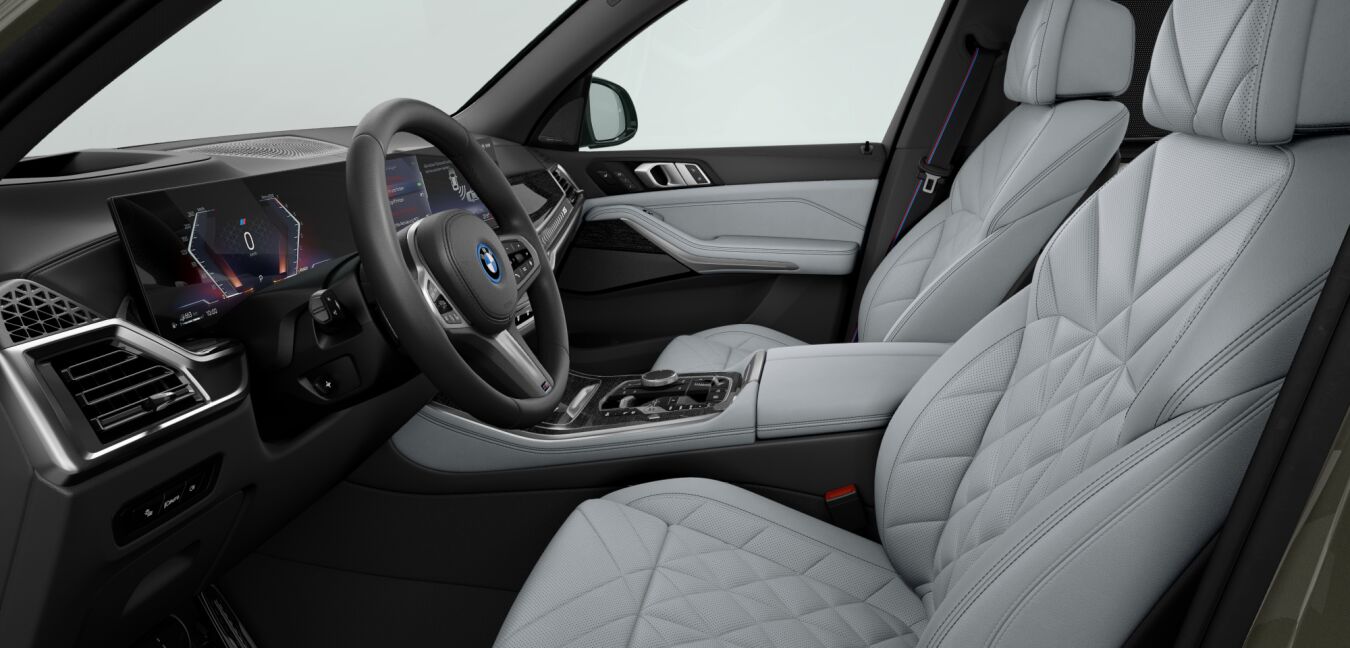 BMW BMW X im Innenraum seitlich