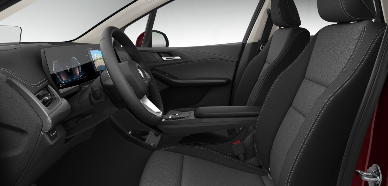 BMW BMW 2er im Innenraum seitlich BMW BMW 2er im Innenraum seitlich