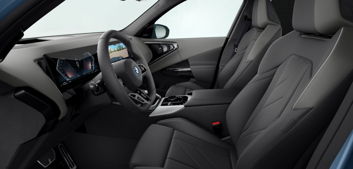BMW BMW X im Innenraum seitlich