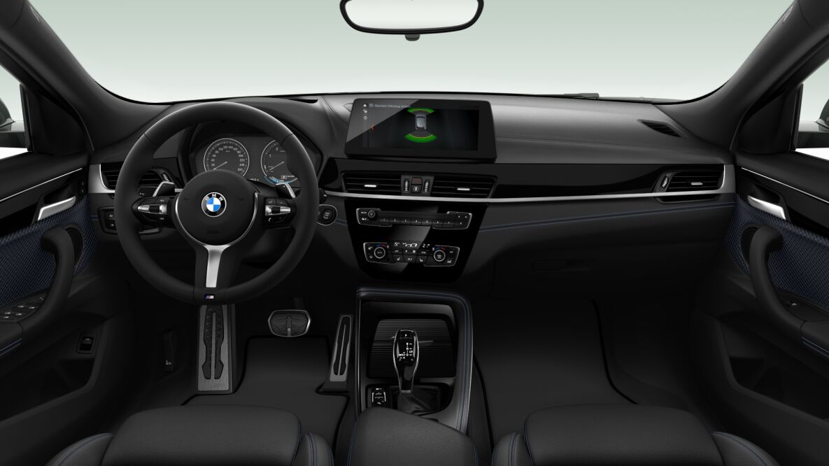 BMW BMW X im Innenraum von vorne BMW BMW X im Innenraum von vorne