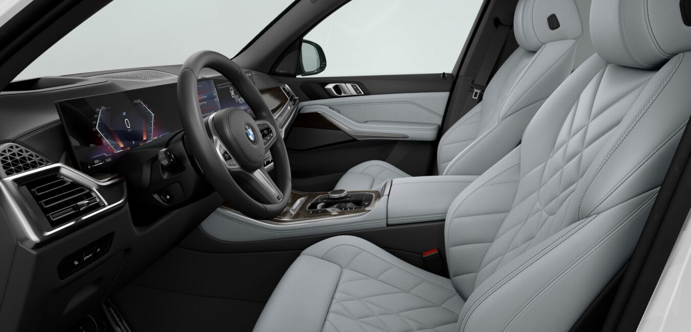 BMW BMW X im Innenraum seitlich