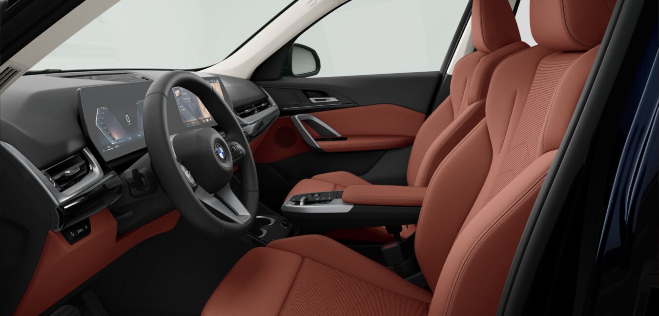 BMW BMW X im Innenraum seitlich
