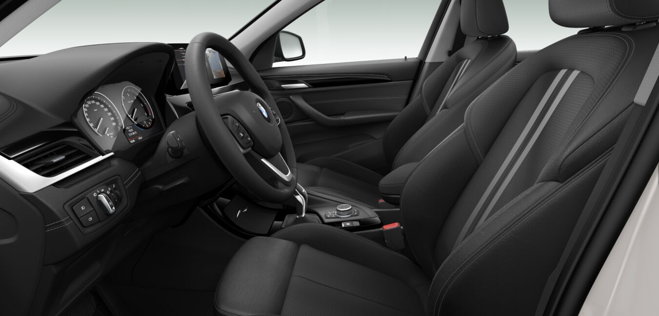 BMW BMW X im Innenraum seitlich BMW BMW X im Innenraum seitlich