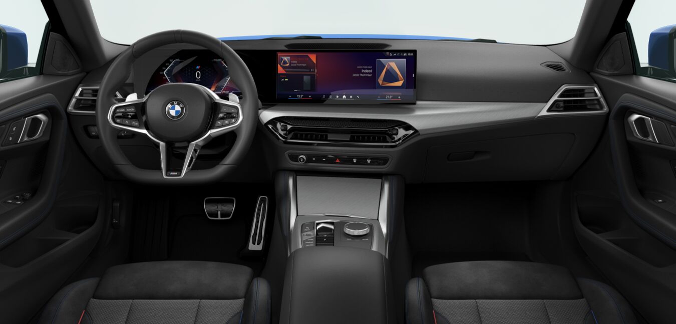 BMW BMW 2er im Innenraum von vorne