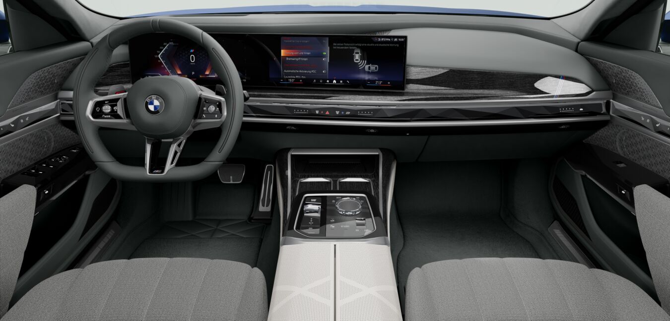 BMW BMW 7er im Innenraum von vorne