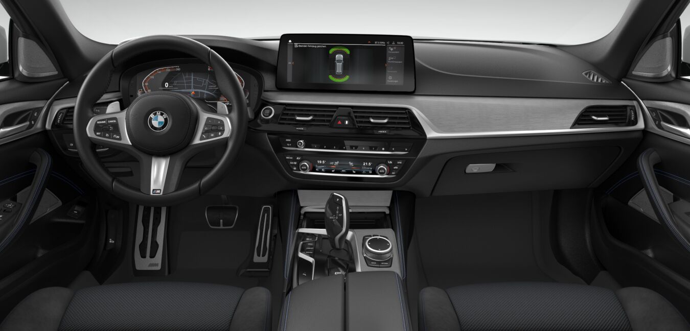 BMW BMW 5er im Innenraum von vorne BMW BMW 5er im Innenraum von vorne