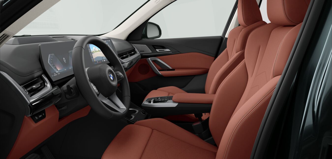 BMW BMW X im Innenraum seitlich