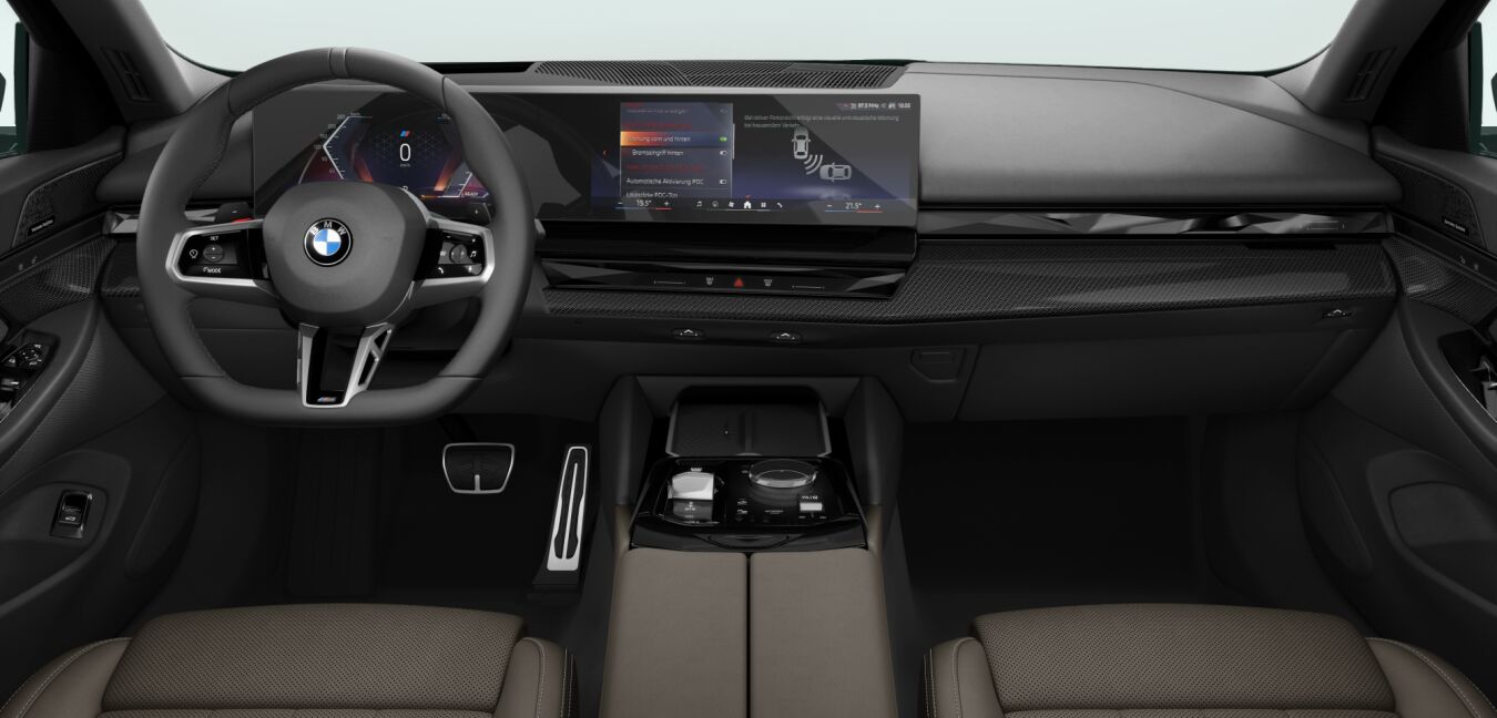 BMW BMW 5er im Innenraum von vorne BMW BMW 5er im Innenraum von vorne
