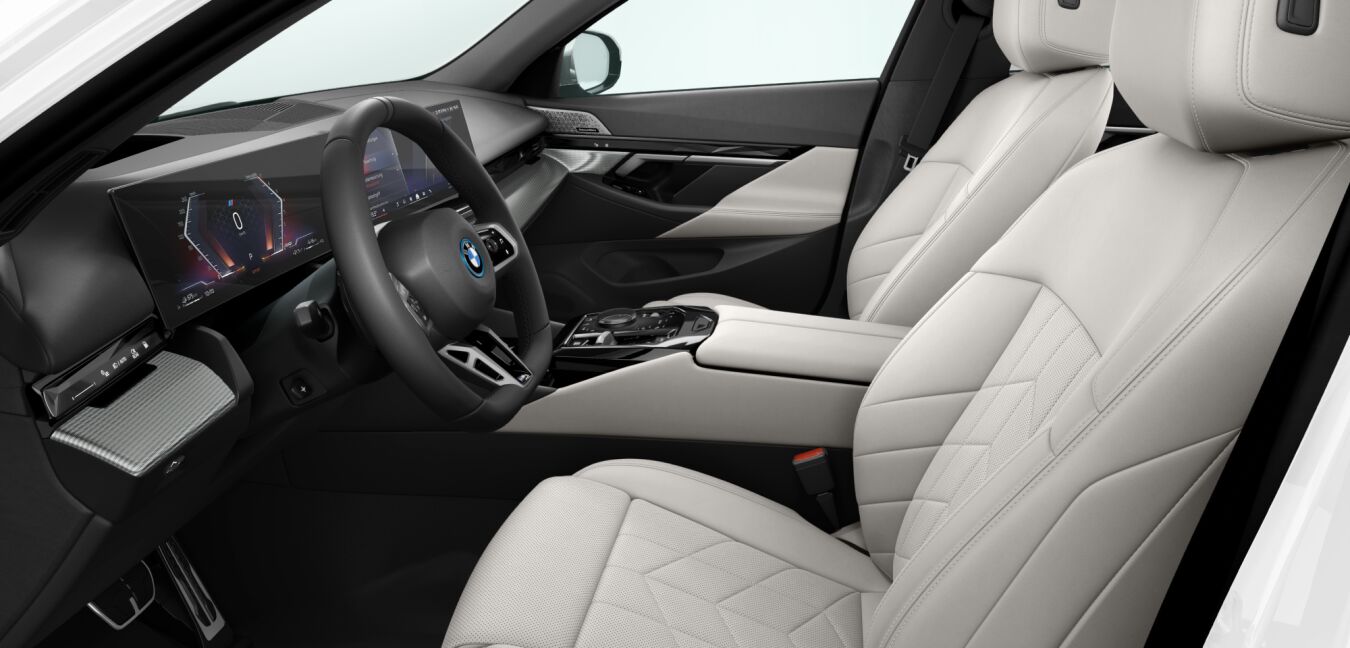 BMW BMW 5er im Innenraum seitlich BMW BMW 5er im Innenraum seitlich