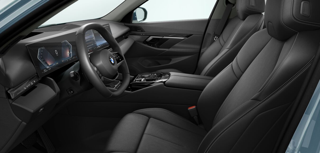 BMW BMW 5er im Innenraum seitlich BMW BMW 5er im Innenraum seitlich