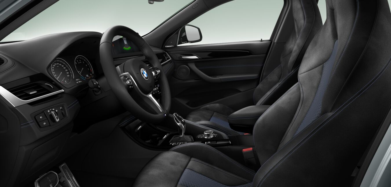 BMW BMW X im Innenraum seitlich BMW BMW X im Innenraum seitlich