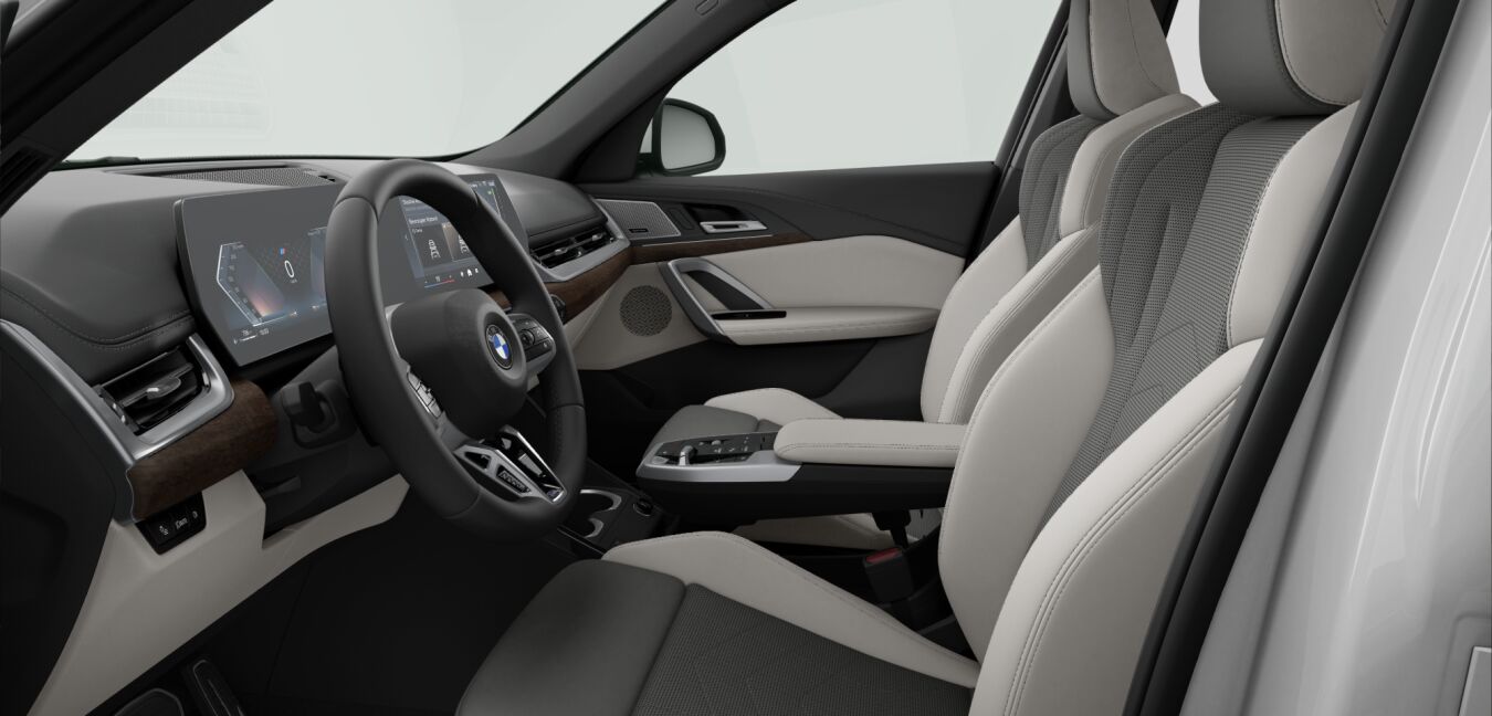 BMW BMW X im Innenraum seitlich BMW BMW X im Innenraum seitlich