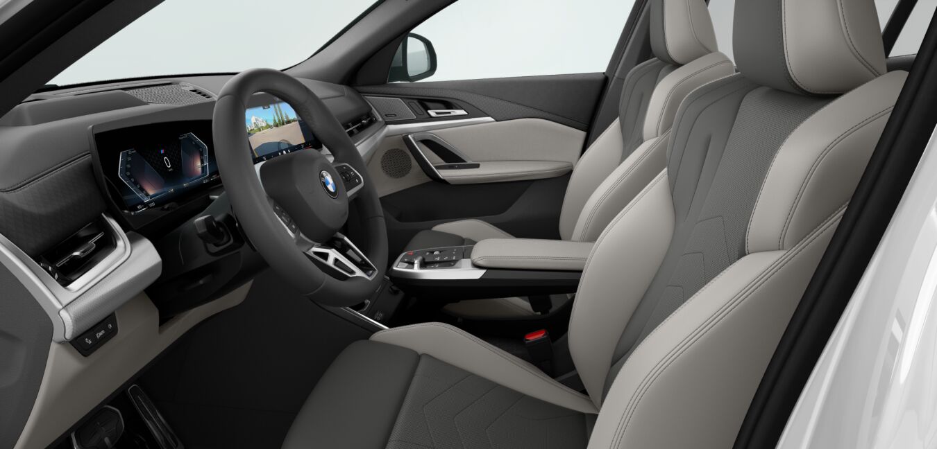 BMW BMW X im Innenraum seitlich