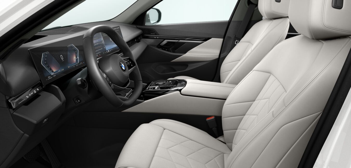 BMW BMW 5er im Innenraum seitlich