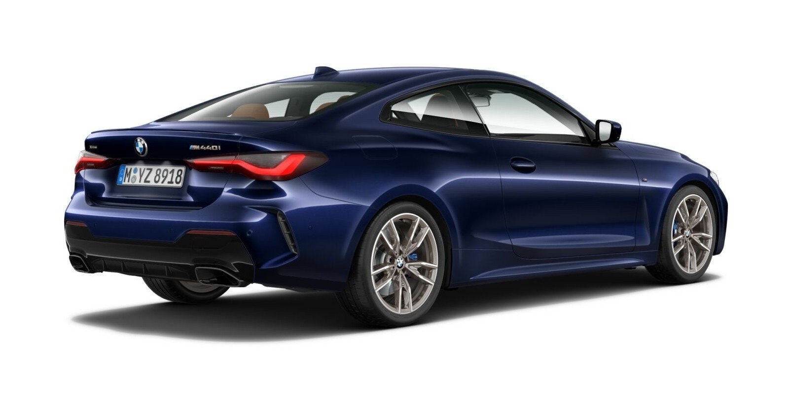 BMW BMW 4er in Blau von hinten BMW BMW 4er in Blau von hinten