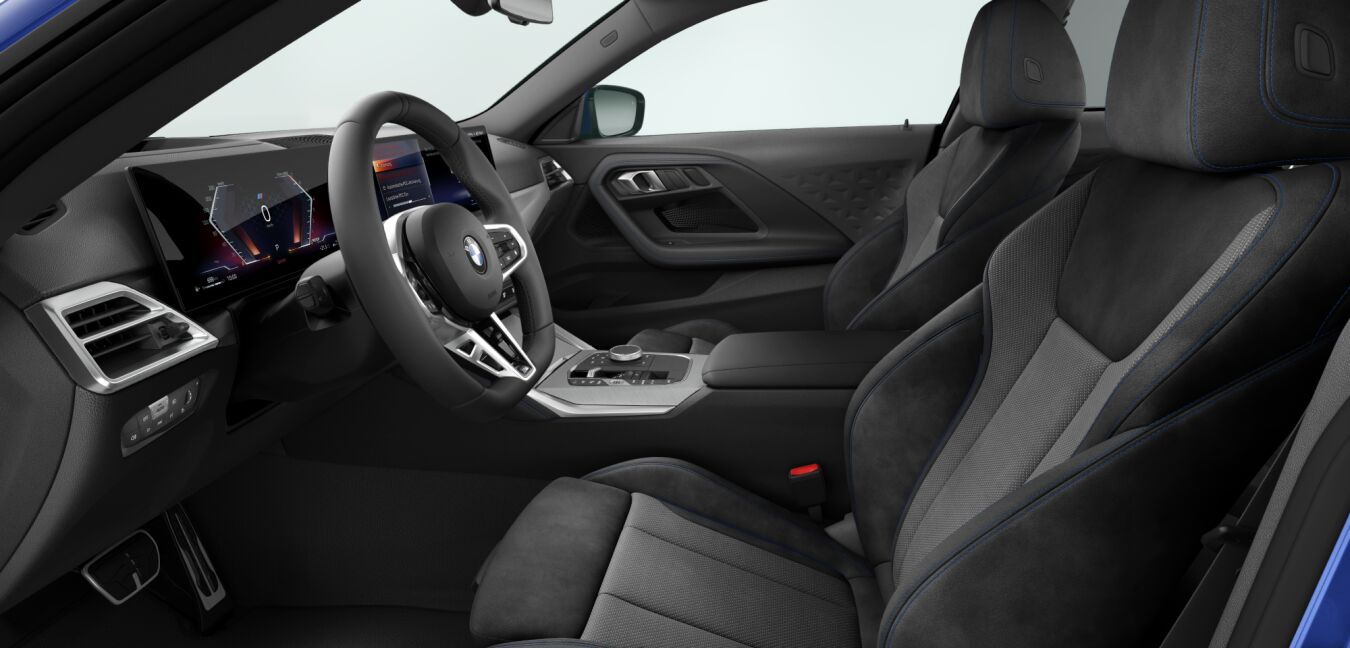 BMW BMW 2er im Innenraum seitlich BMW BMW 2er im Innenraum seitlich