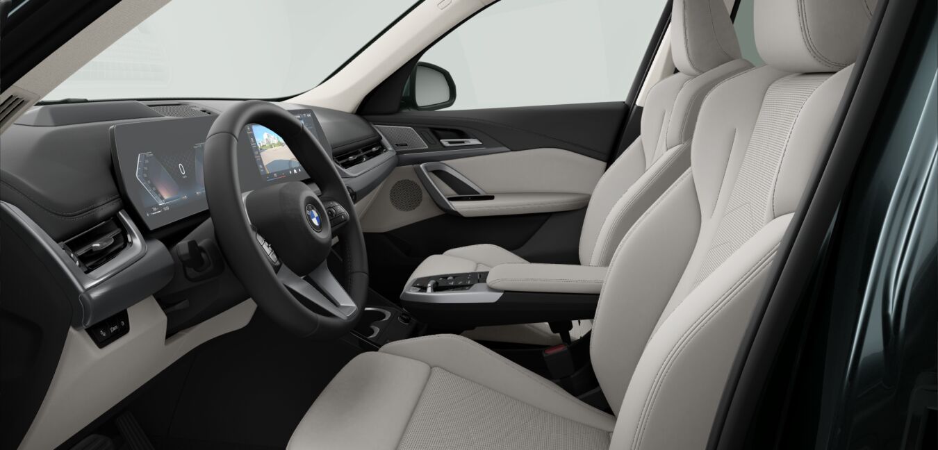 BMW BMW X im Innenraum seitlich