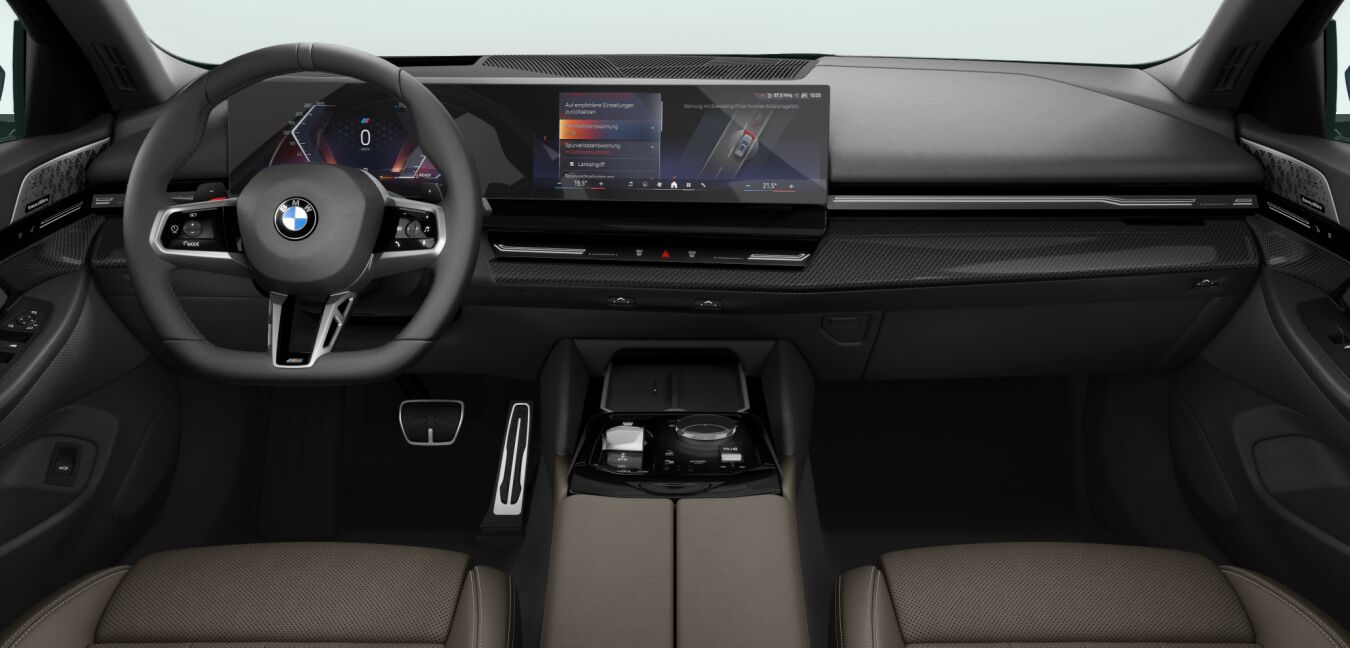 BMW BMW 5er im Innenraum von vorne BMW BMW 5er im Innenraum von vorne