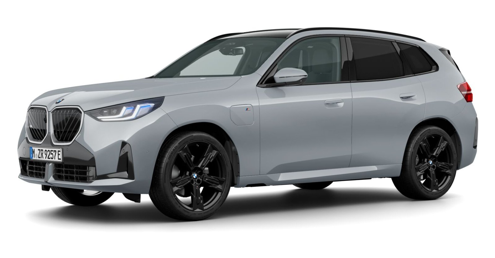 BMW X3 30e xDrive in Grau von vorne BMW X3 30e xDrive in Grau von vorne