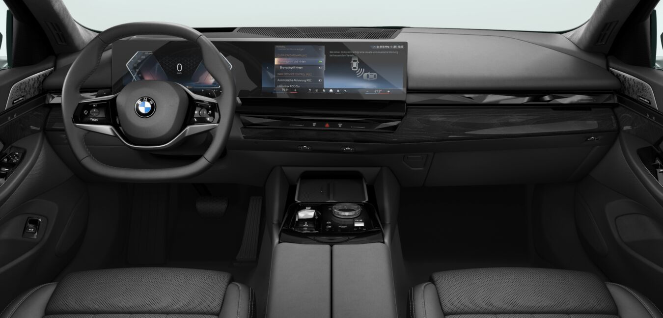 BMW BMW 5er im Innenraum von vorne BMW BMW 5er im Innenraum von vorne