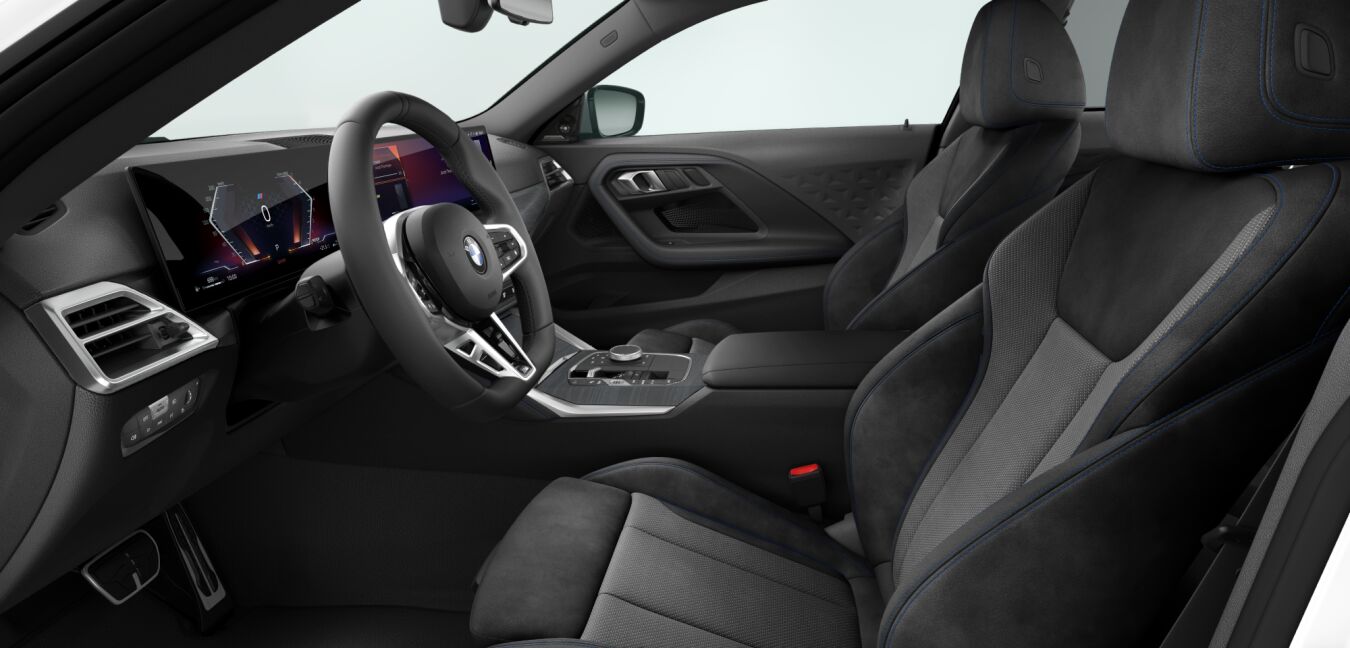 BMW BMW 2er im Innenraum seitlich BMW BMW 2er im Innenraum seitlich