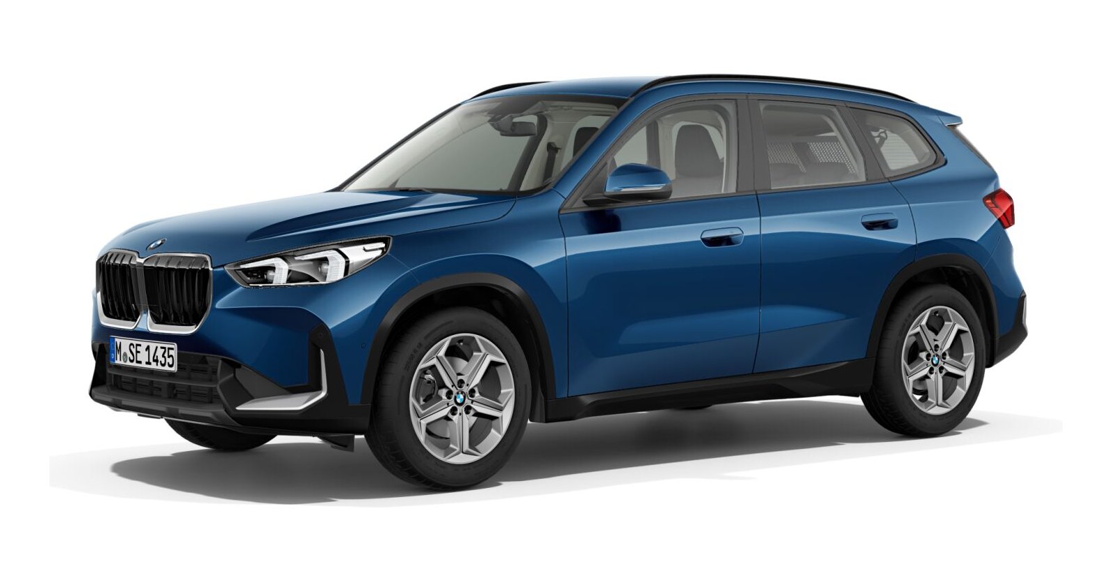 BMW X1 sDrive18d in Blau von vorne BMW X1 sDrive18d in Blau von vorne