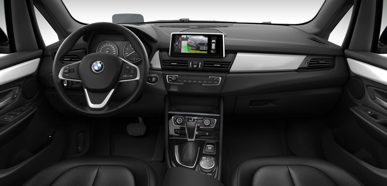 BMW BMW 2er im Innenraum von vorne BMW BMW 2er im Innenraum von vorne