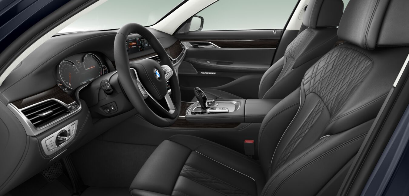 BMW BMW 7er im Innenraum seitlich BMW BMW 7er im Innenraum seitlich